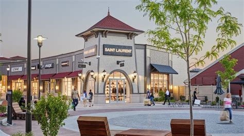 versace outlet woodbury|Versace Outlet Store in Woodbury Common Premium Outlets, .